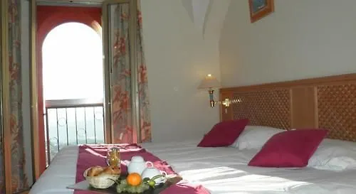**  Hotel Mandarina Grasse Francia