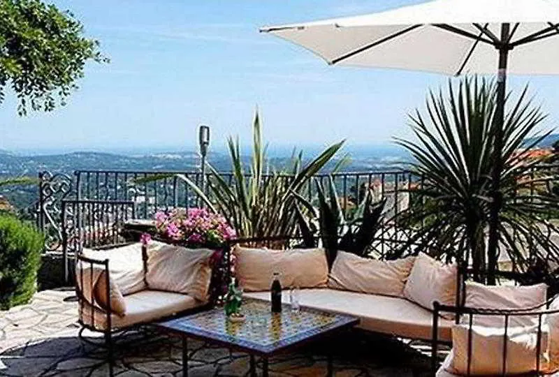 Hotel Mandarina Grasse 2*,  France